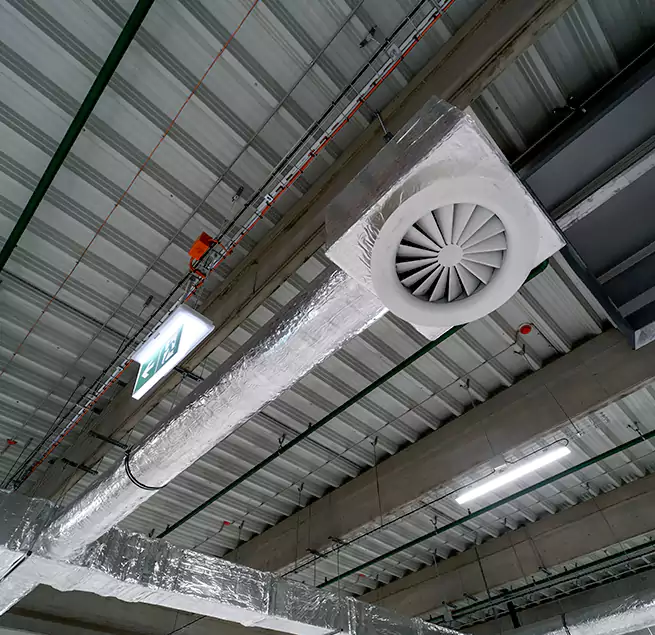 Why Homeowners & Businesses Trust Us in West Des Moines, IA?